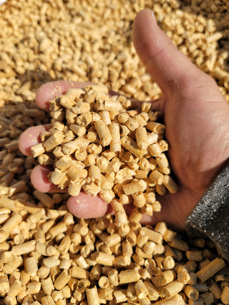 JTS Animal Bedding Kiln Dried Pine Bedding Pellets (2000 lb Bulk Tote